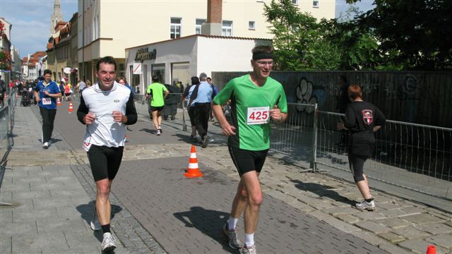 ../Images/BenefizlaufMerseburg2011 (78).jpg